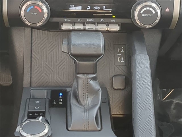 2024 Toyota TACOMA SR SR