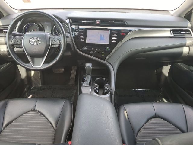 2019 Toyota CAMRY SE