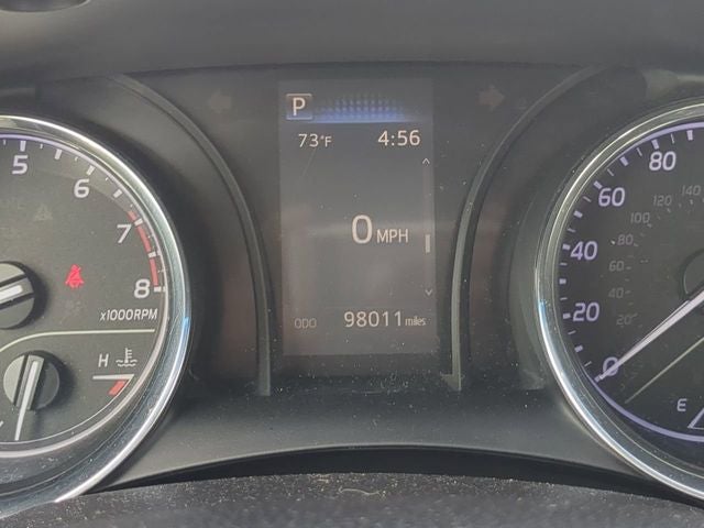 2019 Toyota CAMRY SE