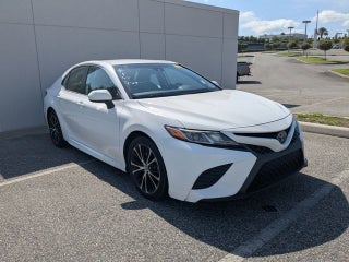 2019 Toyota CAMRY SE