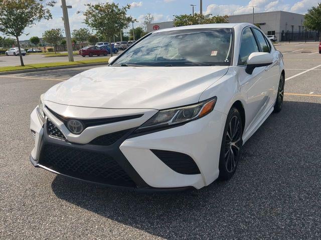 2019 Toyota CAMRY SE