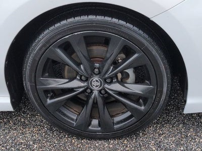 2019 Toyota Camry Hybrid SE
