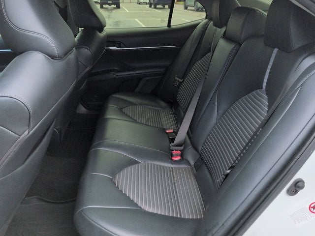 2019 Toyota Camry Hybrid SE