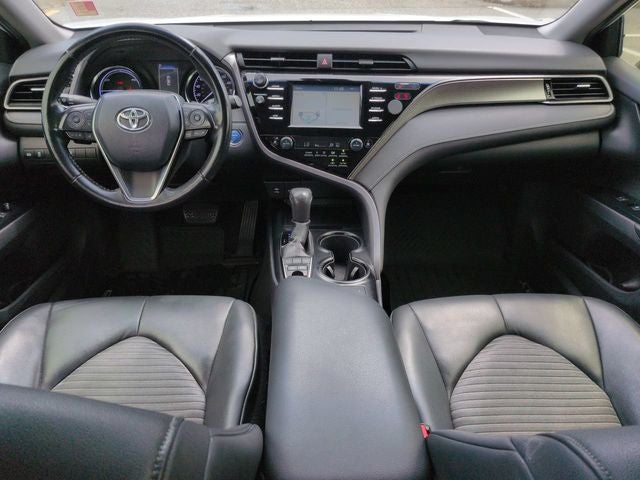 2019 Toyota Camry Hybrid SE