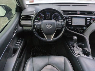 2019 Toyota Camry Hybrid SE
