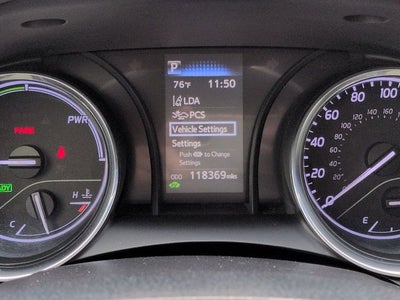 2019 Toyota Camry Hybrid SE
