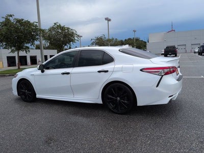 2019 Toyota Camry Hybrid SE