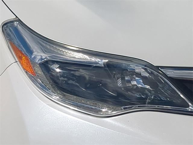 2018 Toyota AVALON HYBRID Limited