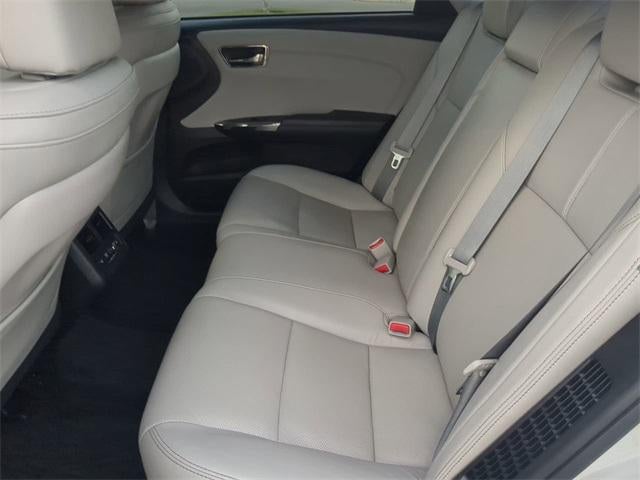 2018 Toyota AVALON HYBRID Limited