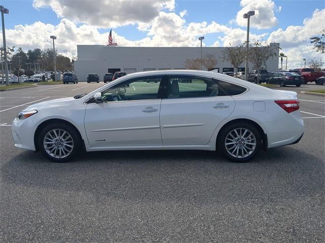 2018 Toyota AVALON HYBRID Limited
