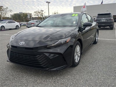2025 Toyota CAMRY LE
