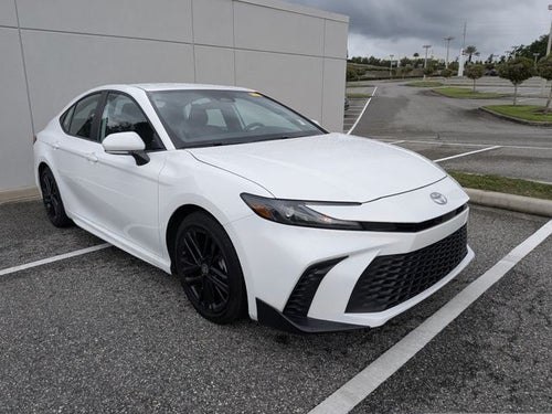 2025 Toyota Camry SE