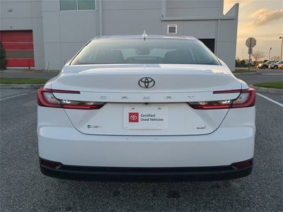 2025 Toyota CAMRY LE