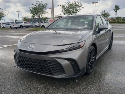 2025 Toyota CAMRY SE