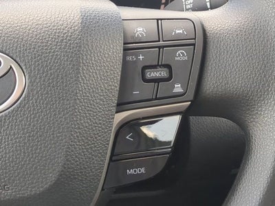 2025 Toyota CAMRY LE