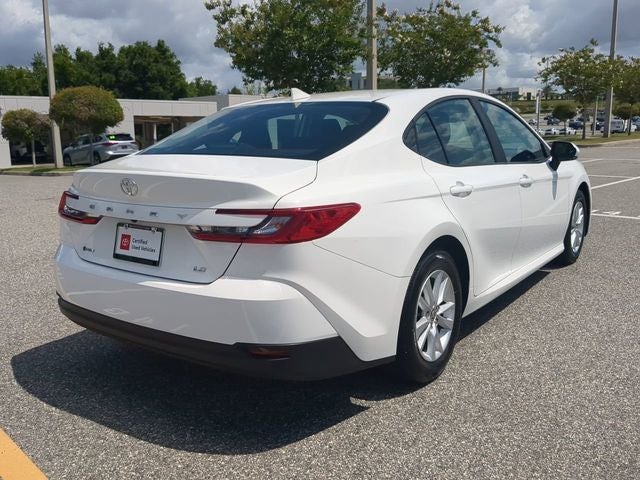 2025 Toyota CAMRY LE