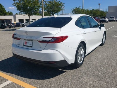 2025 Toyota CAMRY LE