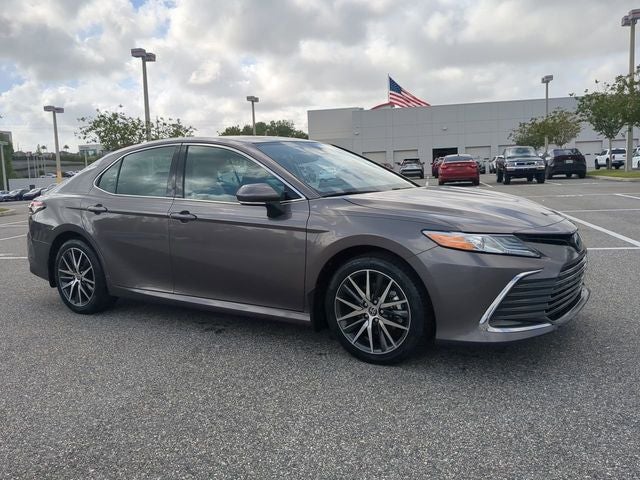 2022 Toyota CAMRY XLE