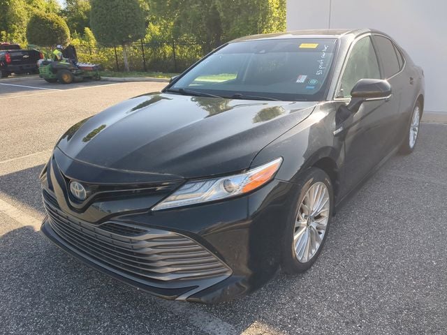 2020 Toyota CAMRY HYBRID XLE