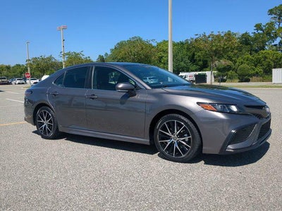 2024 Toyota CAMRY SE