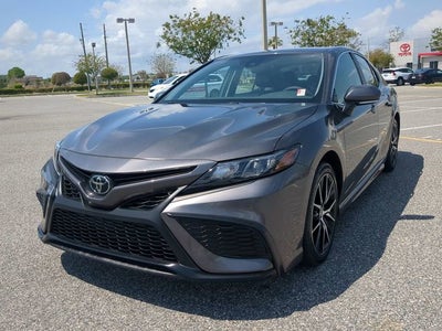 2023 Toyota CAMRY SE
