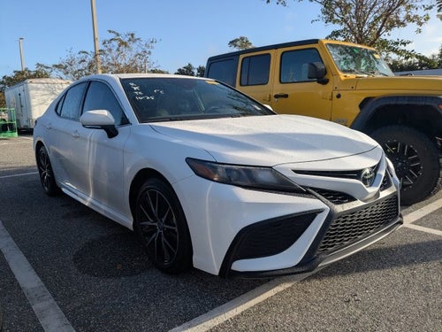 2024 Toyota Camry SE
