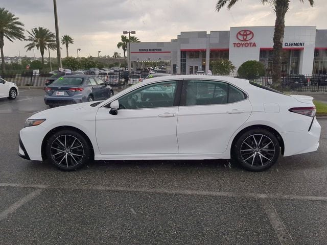 2021 Toyota CAMRY SE