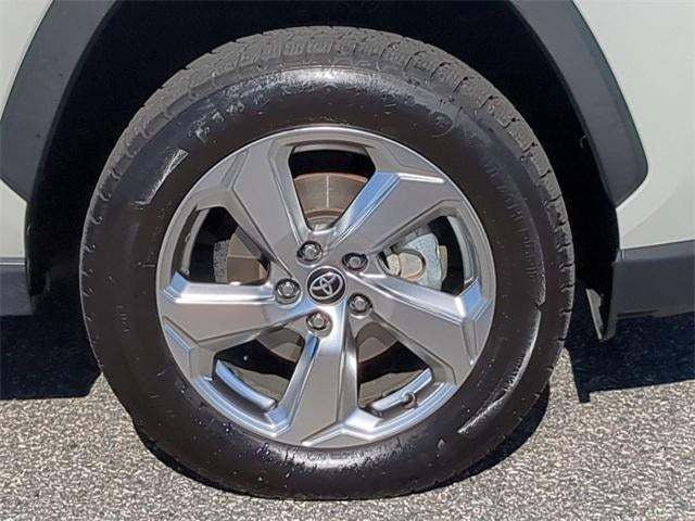 2021 Toyota RAV4 HYBRID XLE Premium