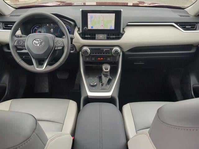 2023 Toyota RAV4 HYBRID XLE Premium