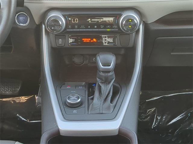 2020 Toyota RAV4 HYBRID Limited