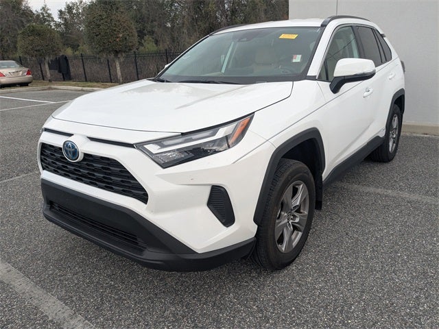 2024 Toyota RAV4 HYBRID XLE