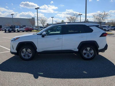 2024 Toyota RAV4 HYBRID XLE