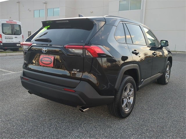 2025 Toyota RAV4 HYBRID XLE