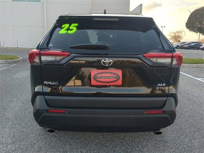 2025 Toyota RAV4 HYBRID XLE