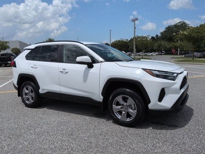 2025 Toyota RAV4 Hybrid XLE
