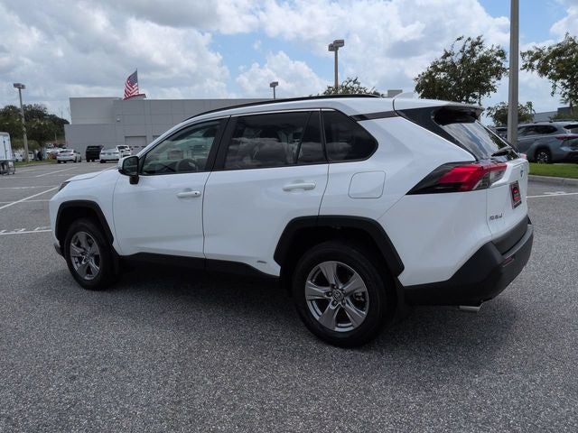 2025 Toyota RAV4 Hybrid XLE