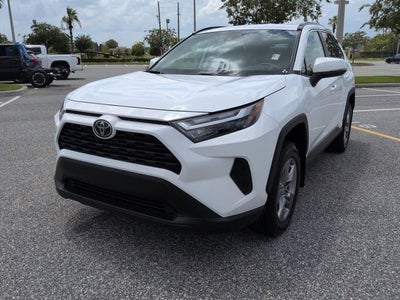 2025 Toyota RAV4 Hybrid XLE