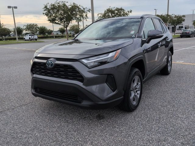 2022 Toyota RAV4 Hybrid XLE