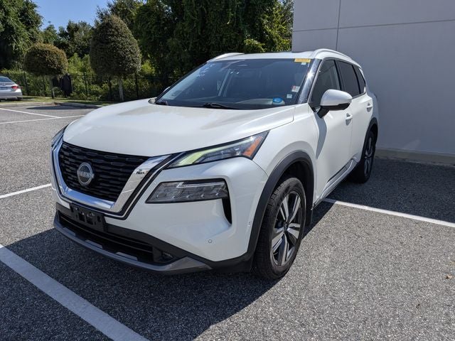 2022 Nissan Rogue SL