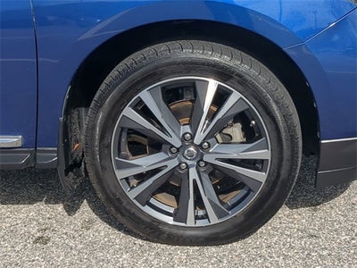 2018 Nissan Pathfinder Platinum