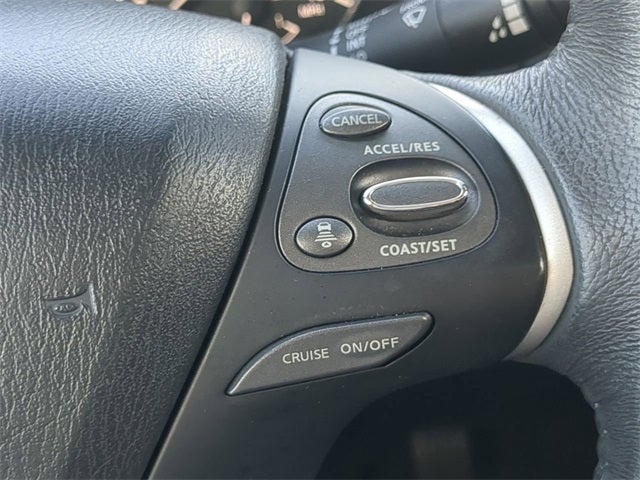 2018 Nissan Pathfinder Platinum