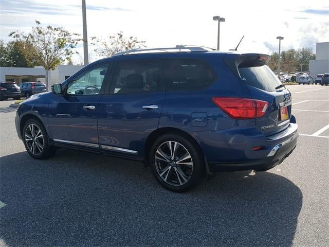 2018 Nissan Pathfinder Platinum