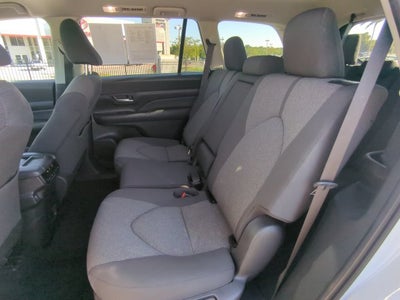 2025 Toyota Grand Highlander LE