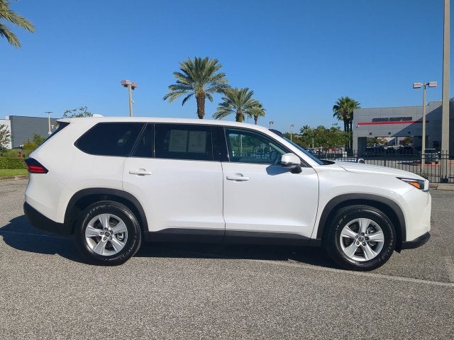 2025 Toyota Grand Highlander LE