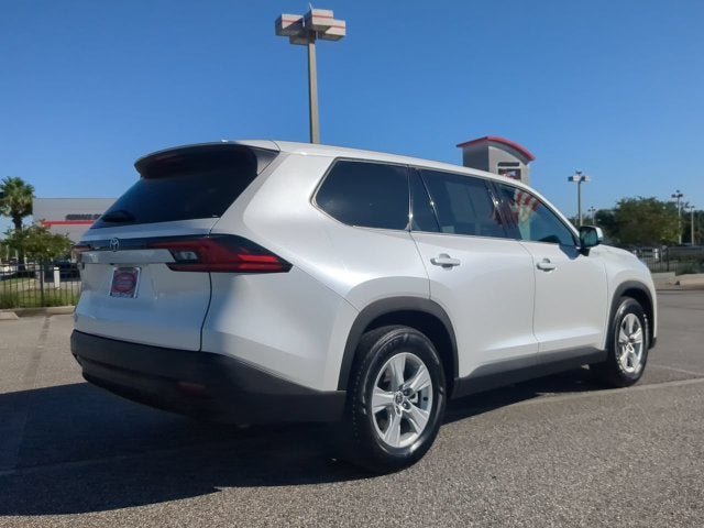 2025 Toyota Grand Highlander LE