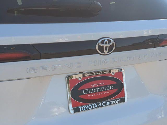 2025 Toyota Grand Highlander LE