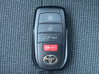2025 Toyota Grand Highlander LE