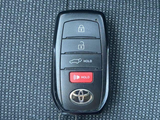 2025 Toyota Grand Highlander LE
