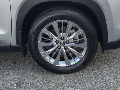 2024 Toyota GRAND HIGHLANDER Platinum