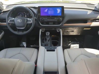 2026 Toyota GRAND HIGHLANDER HEV Limited